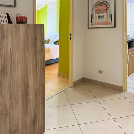 Calme, Parking Prive